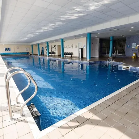 Отель Sporting 3*