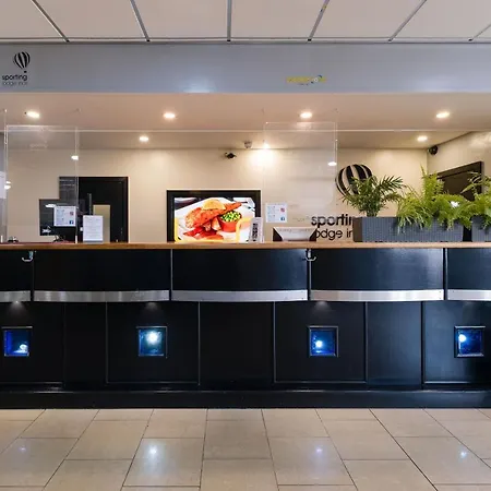 Sporting 3* Middlesbrough