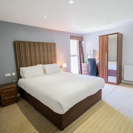 Sporting 3* Middlesbrough